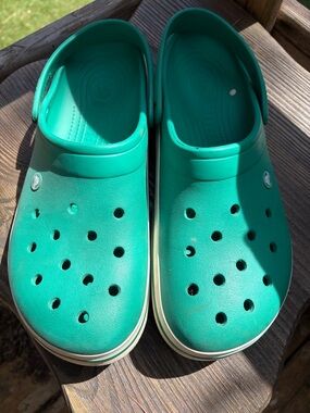 CROCS Men’s Green Slip-On Crocs Size 13